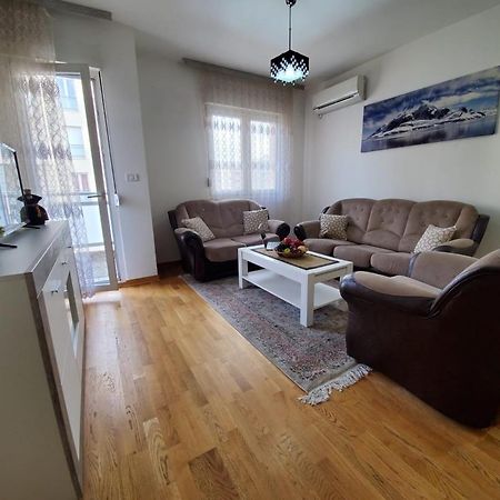 Gran Premium Apartment Podgorica Ngoại thất bức ảnh