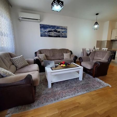 Gran Premium Apartment Podgorica Ngoại thất bức ảnh