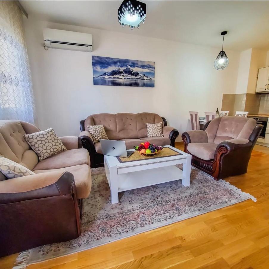 Gran Premium Apartment Podgorica Ngoại thất bức ảnh