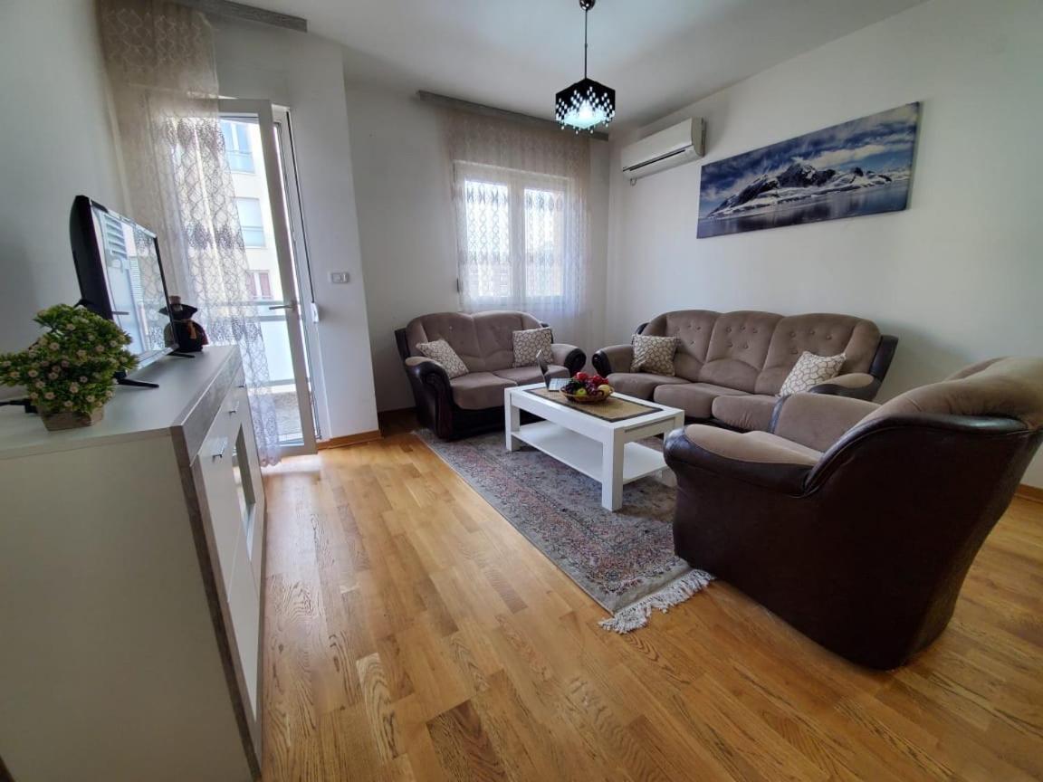 Gran Premium Apartment Podgorica Ngoại thất bức ảnh